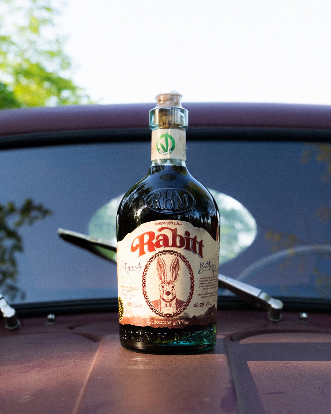 Rabitt Original, bitter artigianale al Radicchio di Treviso IGP 1L, bottiglia in primo piano