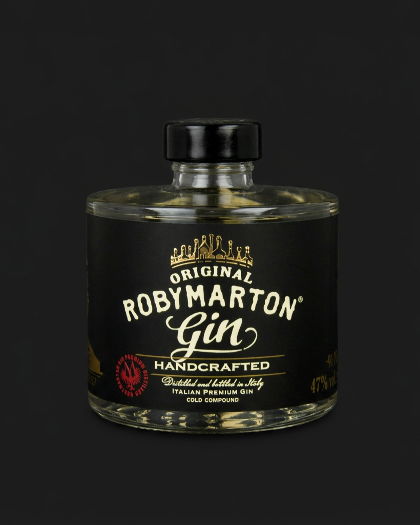 RobyMarton Gin 20 cl su fondo scuro con luce neutra