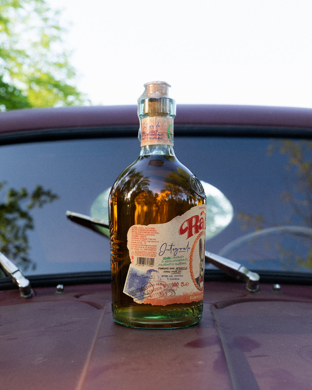 Rabitt Summer Edition, bitter agrumato al mandarino siciliano, in ambientazione lifestyle
